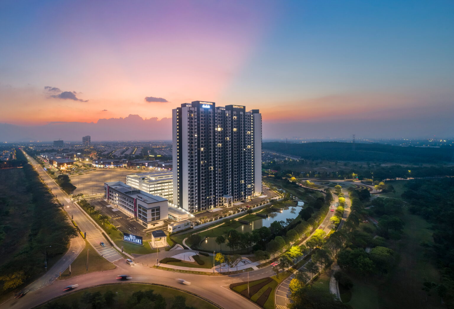 Luxury Eco Residence High Rise Building